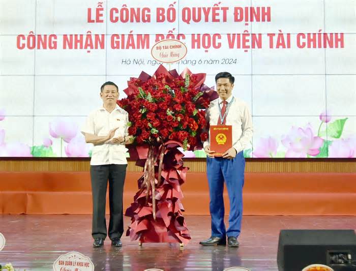 PGS.TS Nguyễn Đào Tùng trở thành tân Giám đốc Học viện Tài Chính