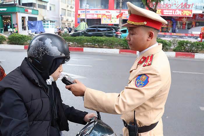 Tài xế vi phạm nồng độ cồn giảm mạnh dịp Tết Ất Tỵ