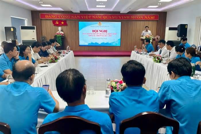 Bầu bổ sung 2 Phó Chủ tịch Liên đoàn Lao động tỉnh Thừa Thiên-Huế