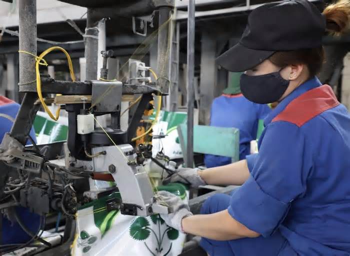 Công đoàn Công nghiệp Hóa chất Việt Nam chú trọng công tác thi đua