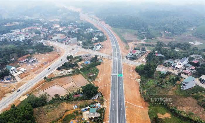 Diện mạo làng quê mới bên tuyến cao tốc Tuyên Quang - Phú Thọ