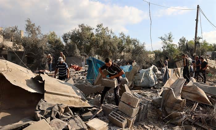 Tên lửa Israel trượt mục tiêu, khiến nhiều trẻ em Palestine thiệt mạng