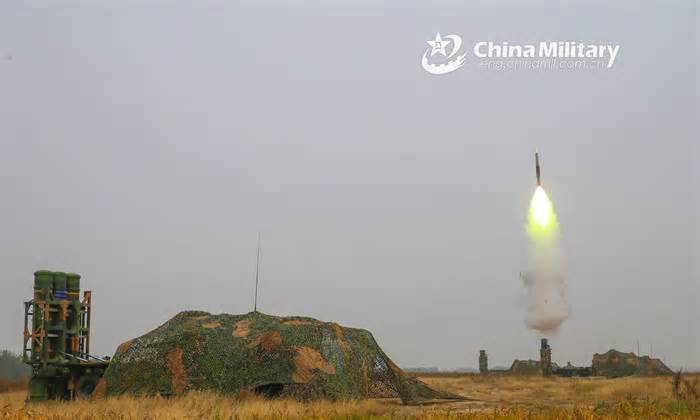 Trung Quốc thử nghiệm thành công công nghệ đánh chặn tên lửa trên đất liền