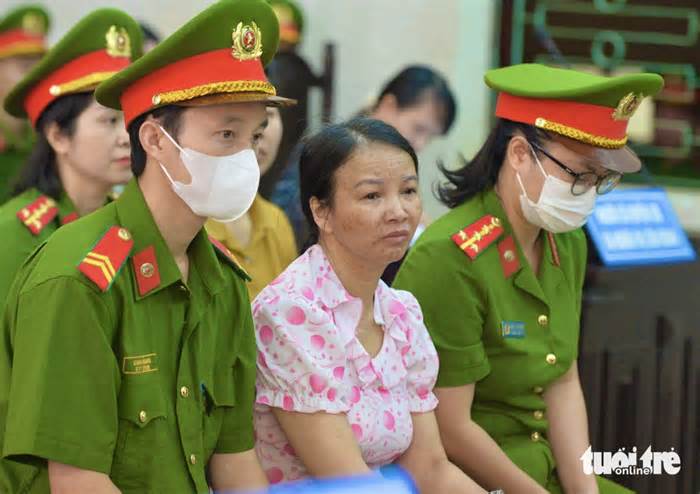Người thân mẹ nữ sinh giao gà ở Điện Biên lên Hà Nội gửi đơn kêu cứu