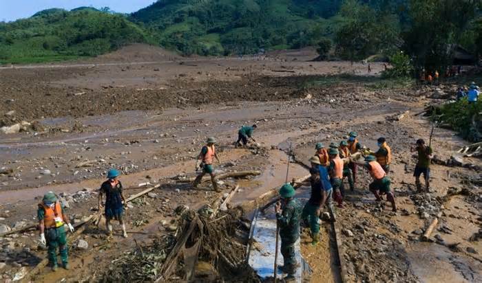 Vụ lũ quét tại Làng Nủ: Thêm 18 người mất tích được xác minh còn sống