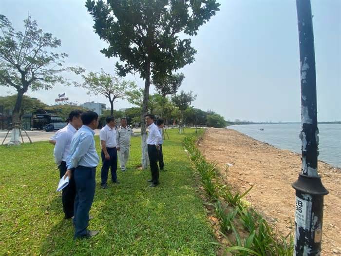 Lãnh đạo UBND thành phố Đà Nẵng chỉ đạo nóng vụ đổ thải lấn sông Hàn