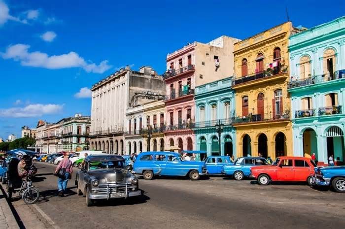 Cuba công bố lộ trình phát triển kinh tế mới, nhấn mạnh vấn đề phi USD hóa
