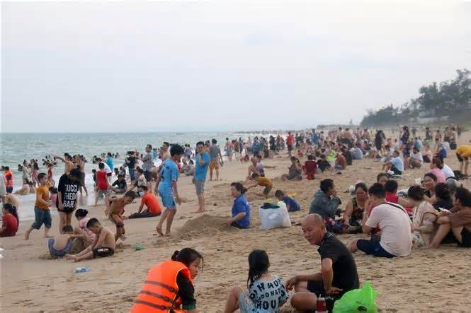 Tỉnh Bình Thuận đón 160.000 lượt khách trong dịp nghỉ lễ