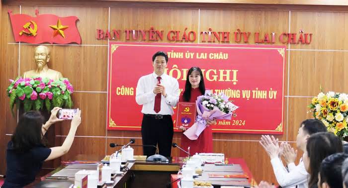 Ban Thường vụ Tỉnh ủy Lai Châu bổ nhiệm 2 nữ cán bộ chủ chốt