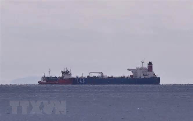 Nhiều thủy thủ của tàu chở dầu Đan Mạch bị bắt cóc tại Vịnh Guinea