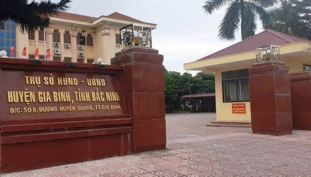 Ban Thường vụ Tỉnh ủy Bắc Ninh khai trừ Đảng nguyên Phó Chủ tịch huyện và Bí thư thị trấn