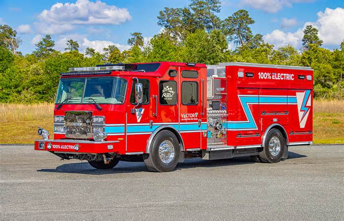 Xe cứu hỏa chạy điện giá 1,4 triệu USD