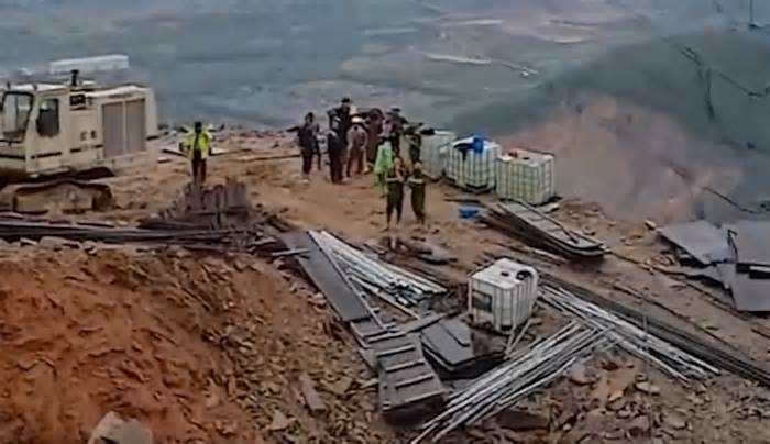 Sạt lở vùi lấp lán công nhân ở Hà Tĩnh, ít nhất 3 người tử vong