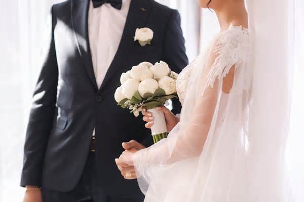 Bộ Tư pháp đề xuất không cần nộp giấy xác nhận tình trạng hôn nhân khi kết hôn
