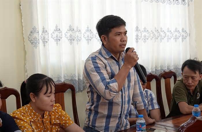 Cấp ủy, chính quyền huyện Thoại Sơn đối thoại với công nhân lao động
