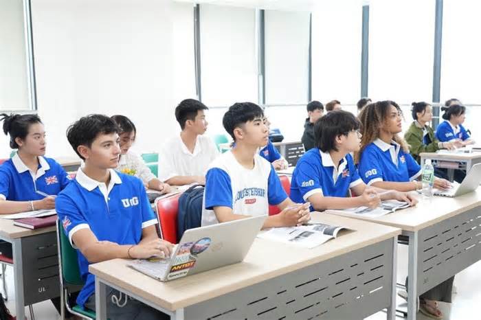 Bằng cử nhân Anh Quốc – học tại Việt Nam: Lựa chọn được nhiều phụ huynh ưu tiên