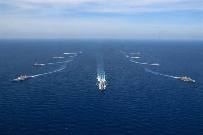 ASEAN lần đầu tiên diễn tập quân sự chung ở vùng biển Indonesia