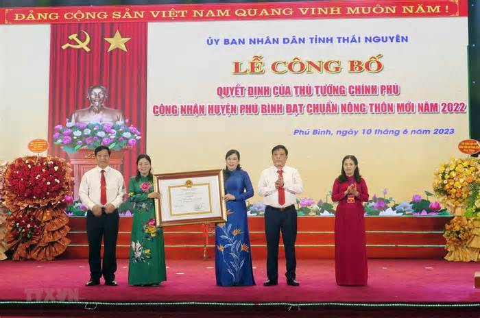 Huyện đầu tiên của Thái Nguyên được công nhận đạt chuẩn nông thôn mới