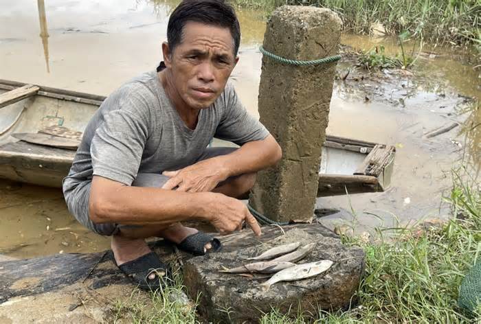 Rà soát việc xử phạt các doanh nghiệp xả thải làm ô nhiễm sông Sa Lung