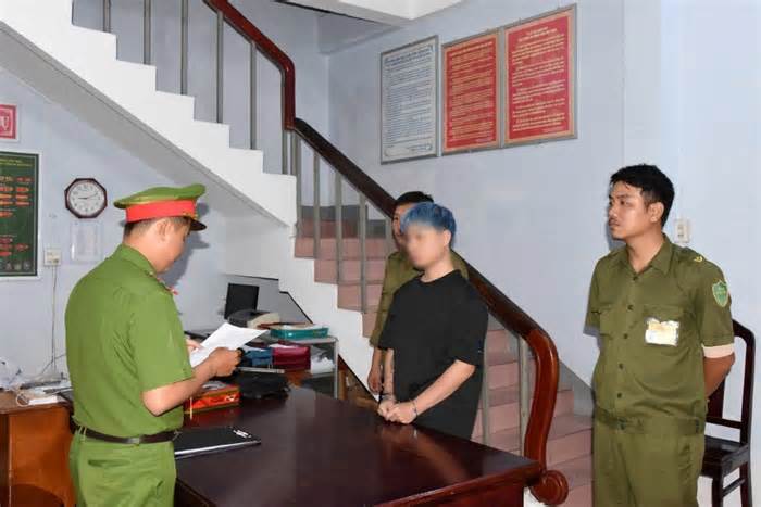 Bắt tạm giam kẻ lừa đổi ngoại tệ tỉ giá cao để chiếm đoạt gần 500 triệu đồng