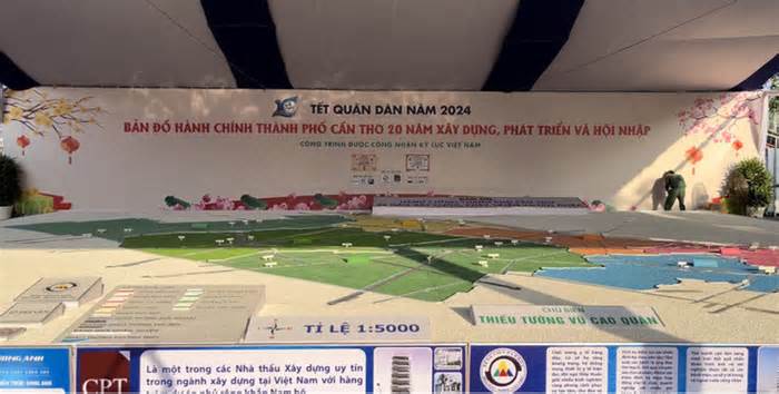 Tiếp nhận bản đồ bằng gạo lớn nhất Việt Nam