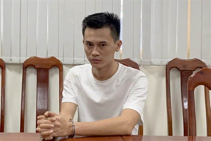 Bắt tạm giam 4 tháng ‘trùm buôn siêu xe’ Phan Công Khanh