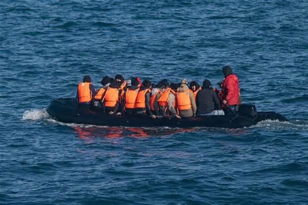 Hy Lạp: Thuyền chở người di cư bị chìm, 47 người được cứu sống