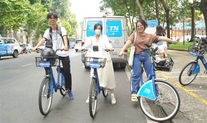 Người dân chờ ngày triển khai mở rộng xe đạp công cộng trên toàn TPHCM