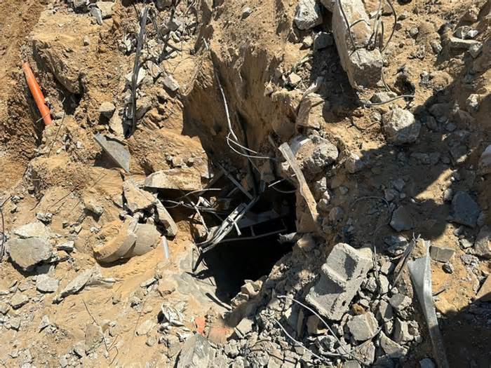 Israel công bố miệng hầm Hamas trong Bệnh viện Al Shifa