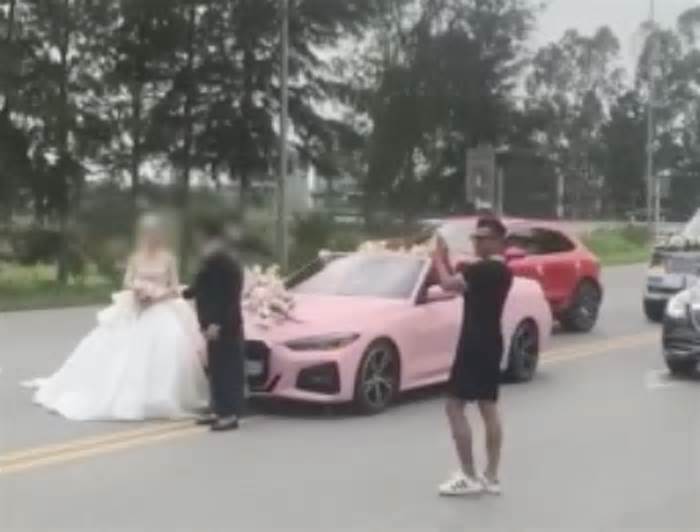 Khởi tố Hải 'Idol' và 3 người vụ đoàn xe rước dâu dừng giữa đường chụp ảnh