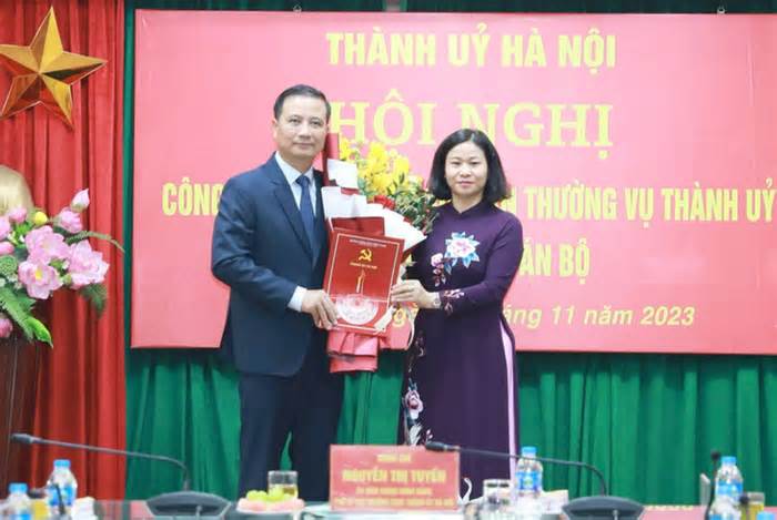 Chủ tịch huyện Đông Anh làm bí thư Quận ủy Hoàng Mai