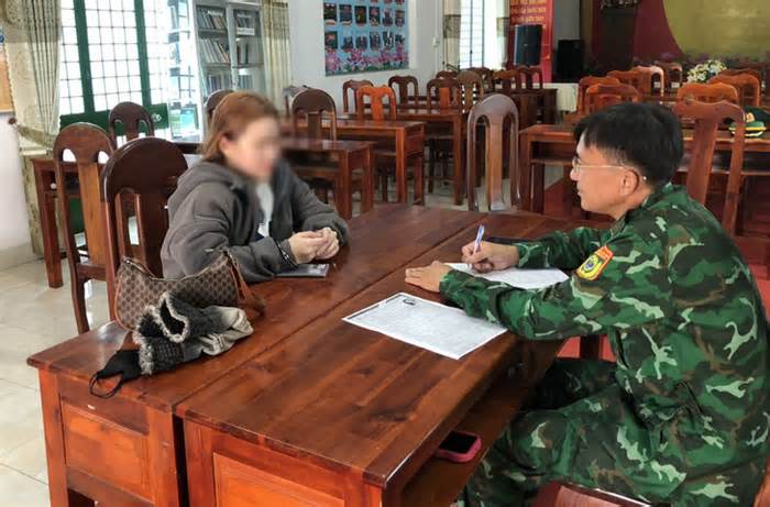Bắt người phụ nữ bị truy nã đặc biệt khi đang nhập cảnh về Việt Nam