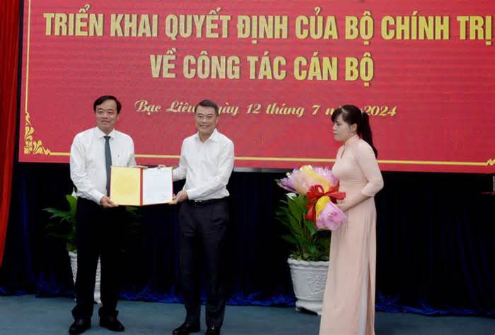 Chủ tịch UBND tỉnh Cà Mau làm phó bí thư Tỉnh ủy Bạc Liêu