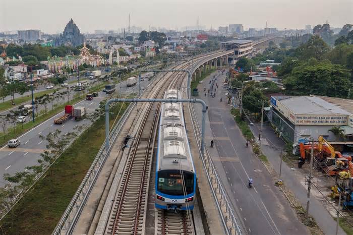 TPHCM: Tuyến metro đầu tiên sẵn sàng về đích