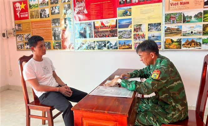 Tây Ninh tạm giữ đối tượng bị truy nã khi đang nhập cảnh về Việt Nam