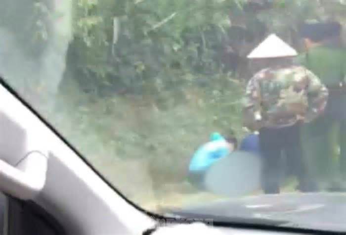 Phát hiện thi thể nam giới ven đường ở Lạng Sơn