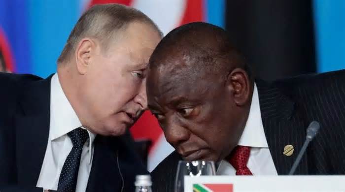 Tổng thống Nam Phi lo sợ chiến tranh với Nga nếu bắt ông Putin