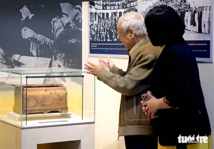 Chiếc hòm phiếu 'đặc biệt quý hiếm' trong kỳ bầu cử đầu tiên 80 năm trước