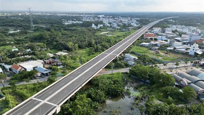 Hiện trạng cao tốc 1,6 tỉ đô đoạn qua huyện Nhà Bè, TPHCM