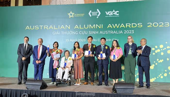6 cựu sinh viên Úc được tôn vinh