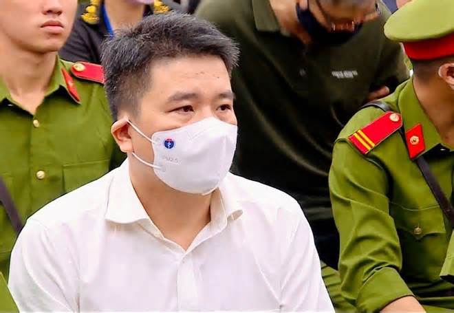 Ông Trần Văn Tân vẫn là đại biểu HĐND tỉnh Quảng Nam dù nhận án 6 năm tù