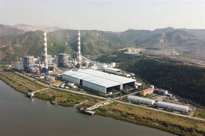 Khởi tố, tạm giam Phó Tổng Giám đốc Công ty CP Nhiệt điện Quảng Ninh