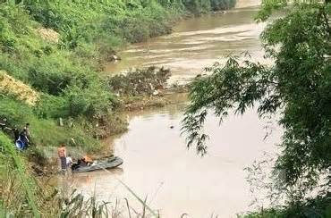 Tìm thấy thi thể người đàn ông trượt chân ngã xuống sông Kỳ Cùng