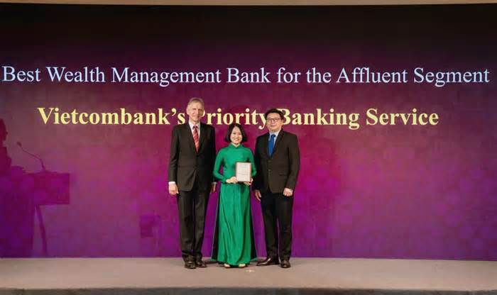 Vietcombank nhận được 2 giải thưởng lớn của The Asian Banker