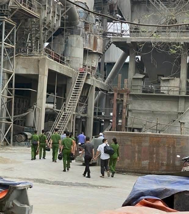 7 công nhân nhà máy xi măng ở Yên Bái tử vong