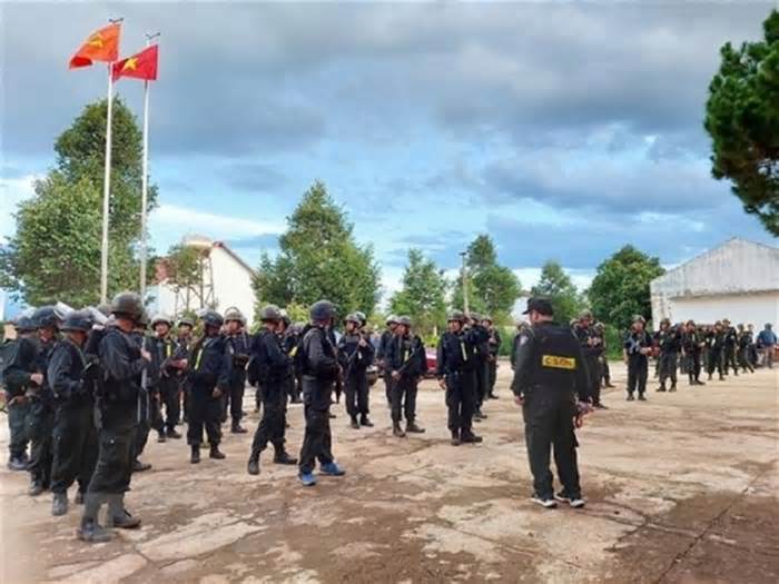 GĐ Công an Đắk Lắk kêu gọi truy bắt bằng được các đối tượng nổ súng ở trụ sở xã