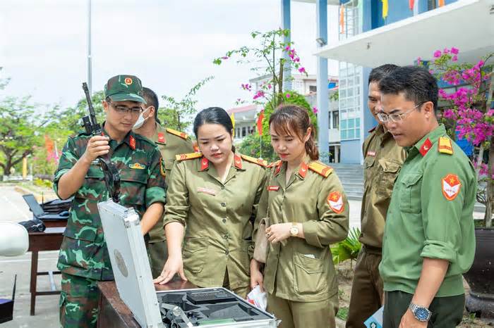 Sức trẻ tiến quân vào khoa học