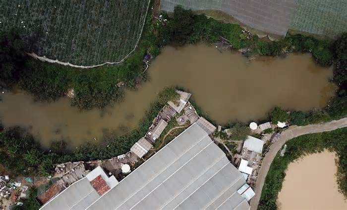 Lâm Đồng: Hàng chục công trình vi phạm lòng hồ thủy điện