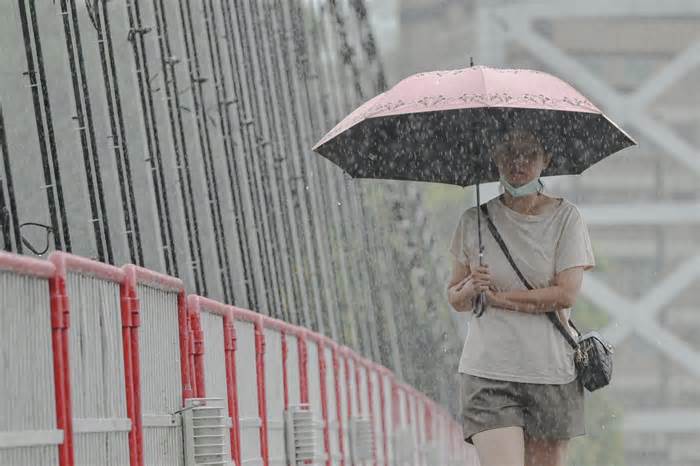 Trung Quốc nâng mức cảnh báo cao nhất trước siêu bão Gaemi