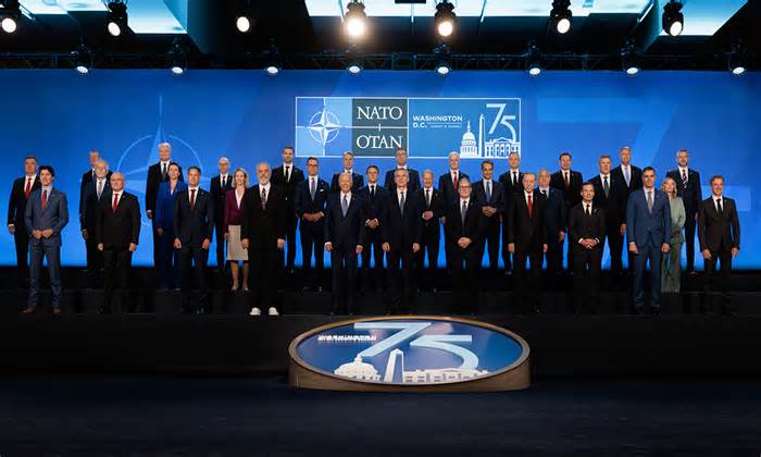 Lý do NATO tiếp quản một phần hoạt động viện trợ Ukraine từ Mỹ